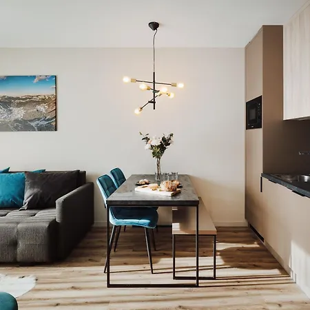 Avenue 4* Spindleruv Mlyn